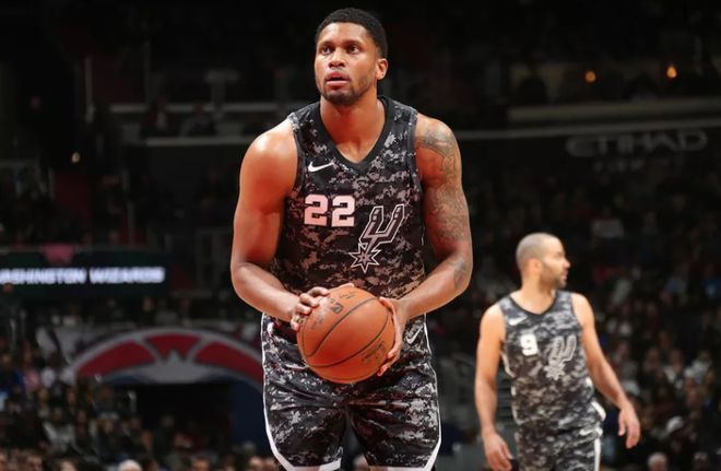 的比赛中挽 的比赛中挽