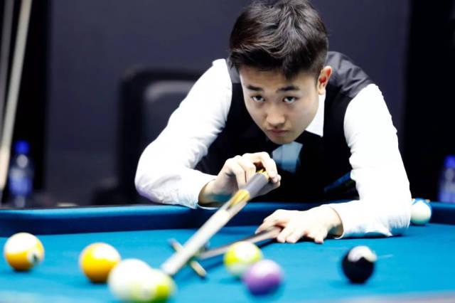 当赫伊森真 当赫伊森真