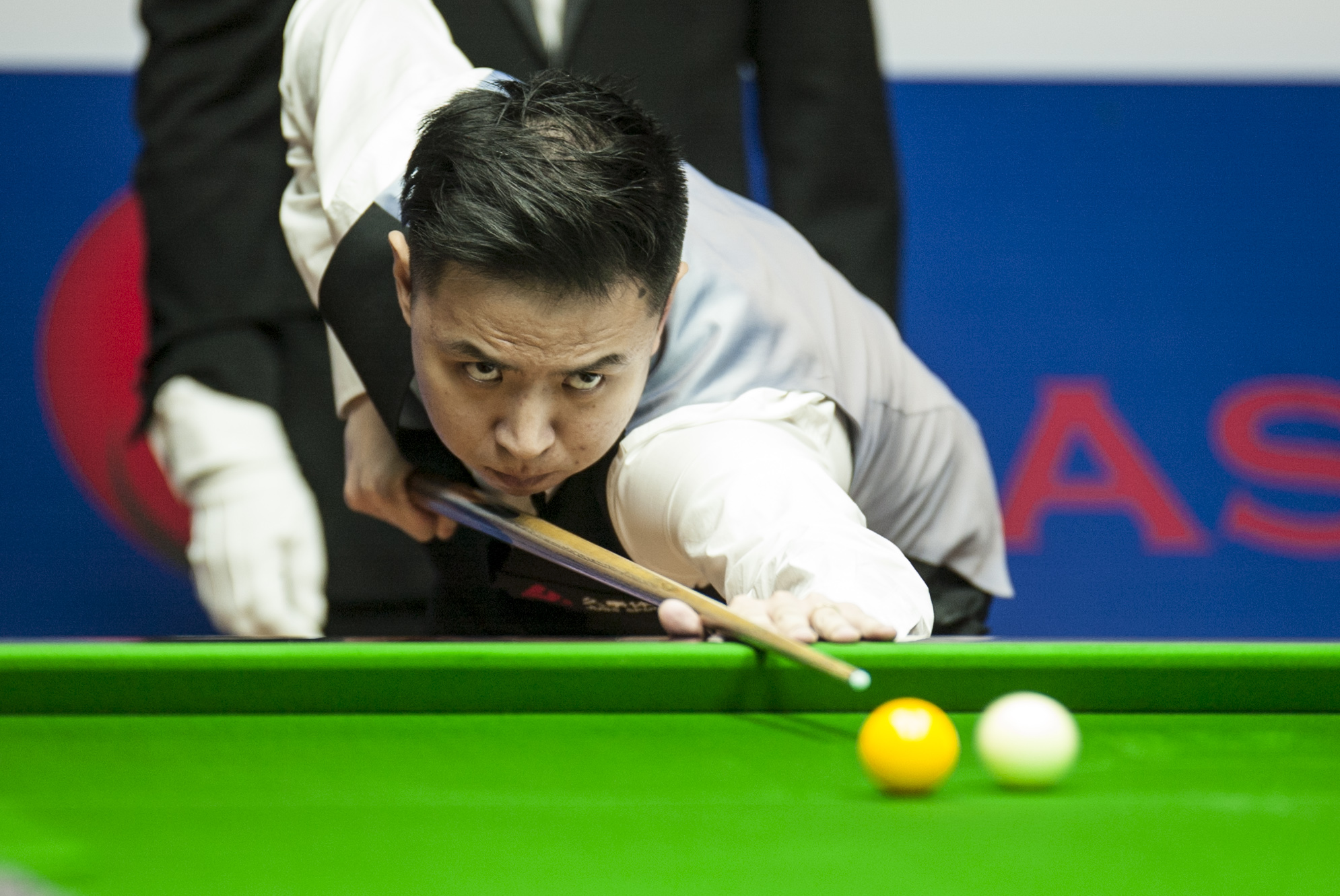 更为光辉的 更为光辉的