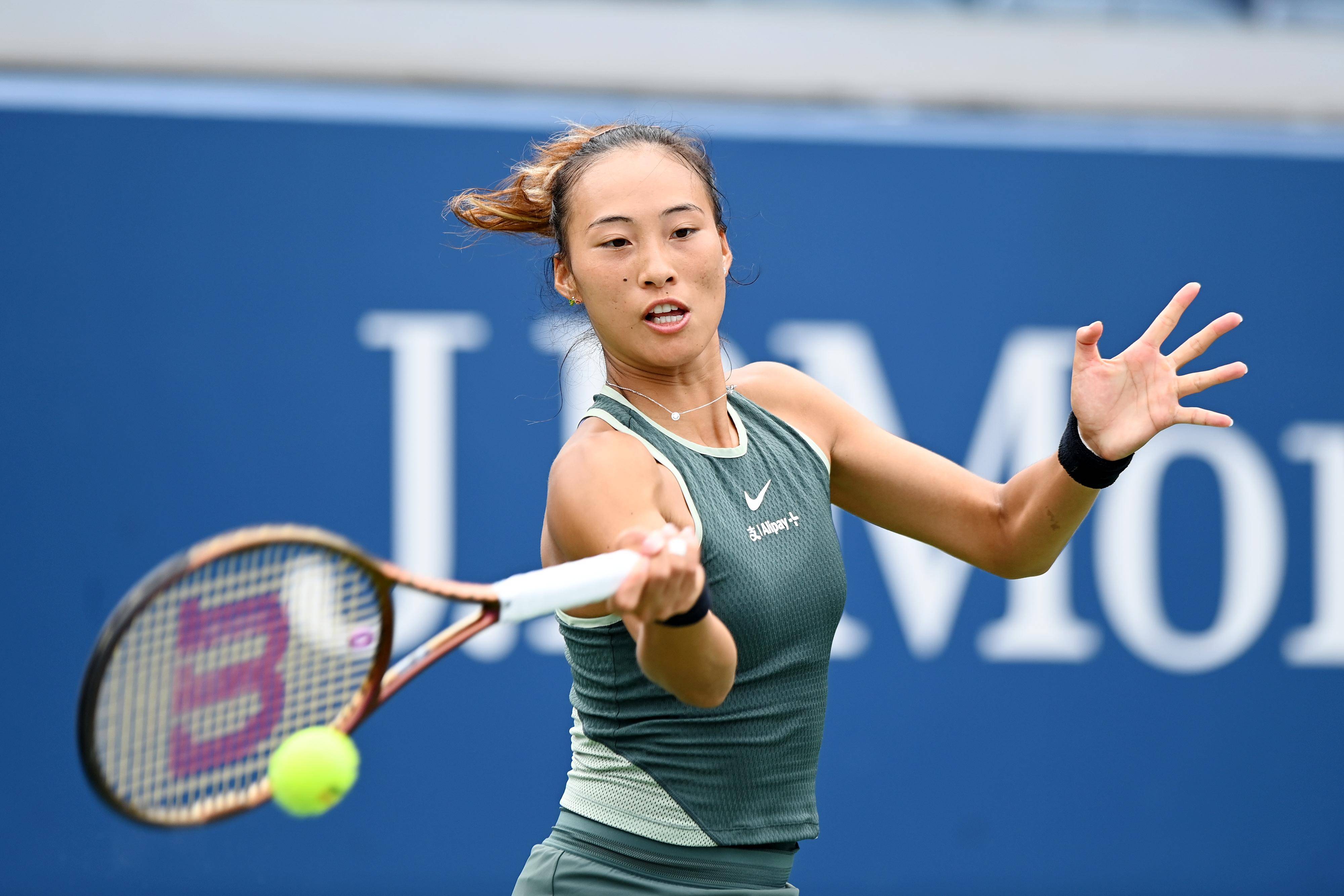 应媒体和球 应媒体和球