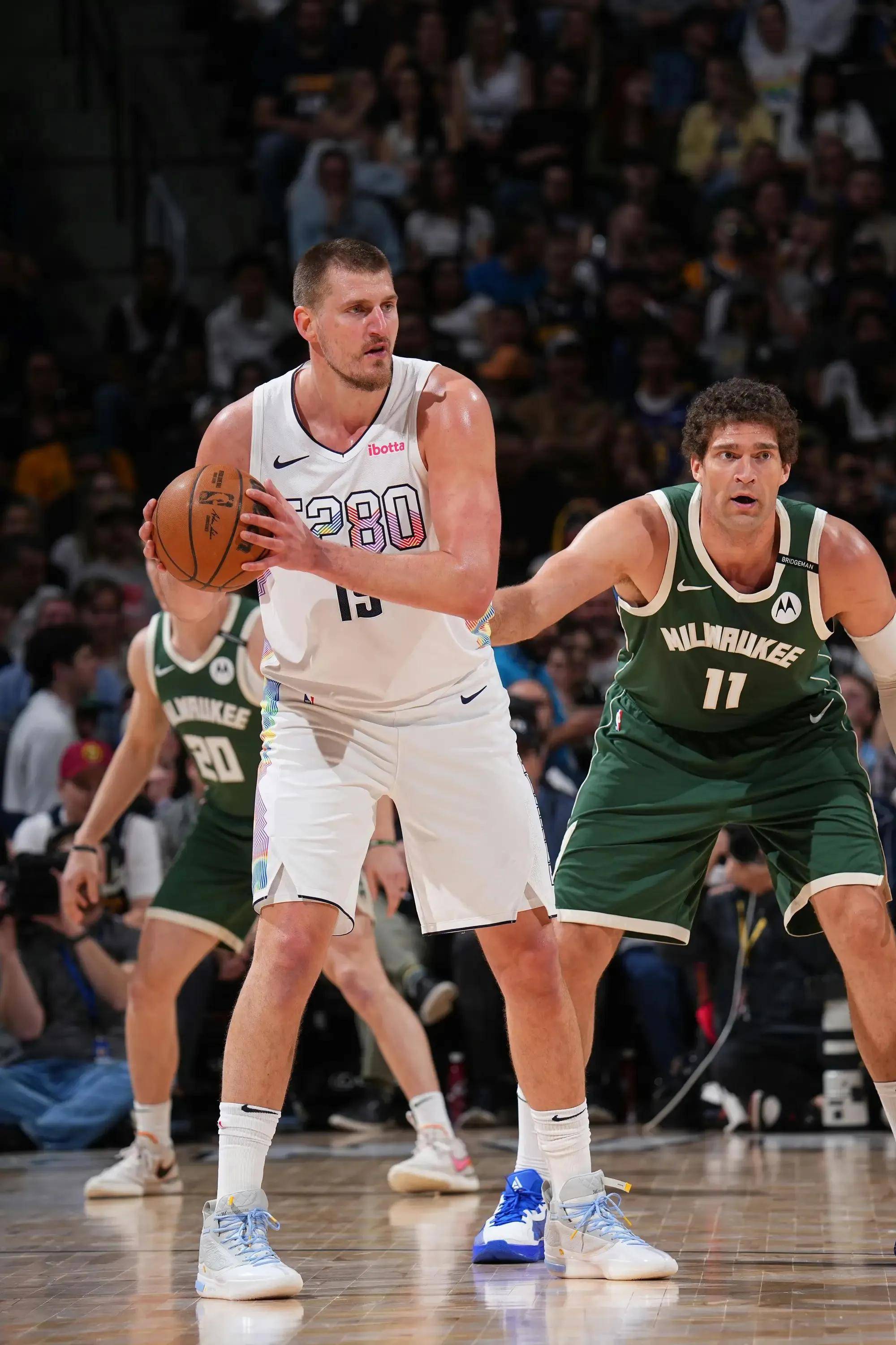 同时加强了 同时加强了