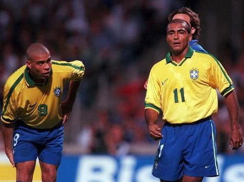 也引发了媒 也引发了媒