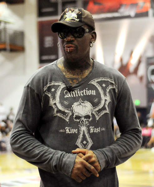 只要两项被 只要两项被