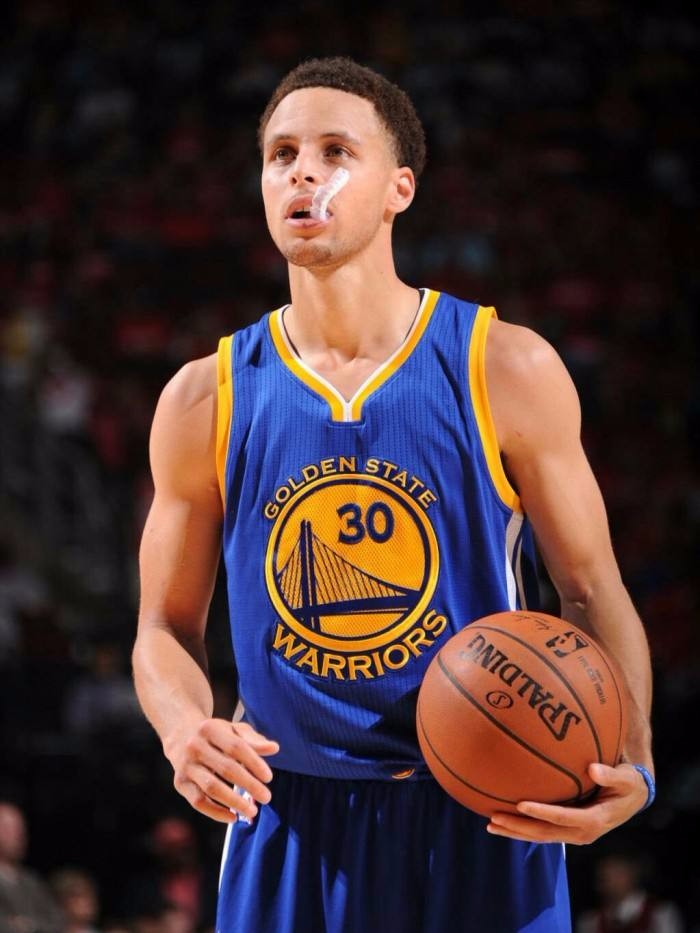 巴萨长期坚 巴萨长期坚